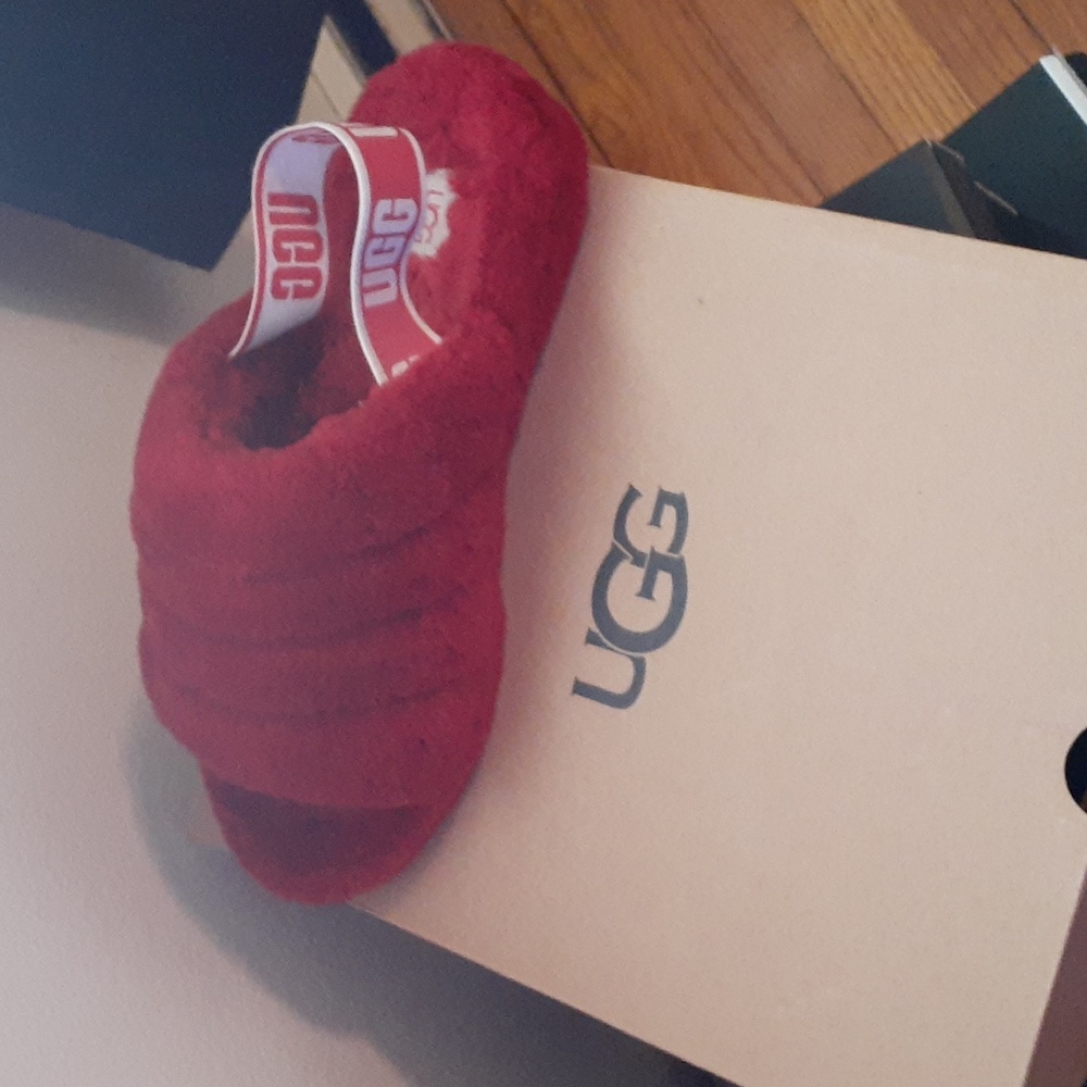 UGG furry slides